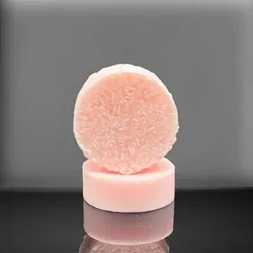 FORBIDDEN LOVE SHAMPOO & CONDITIONER | SOARING SUDS - Image 2